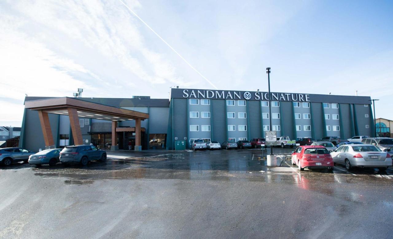 Sandman Signature Lethbridge Lodge Экстерьер фото