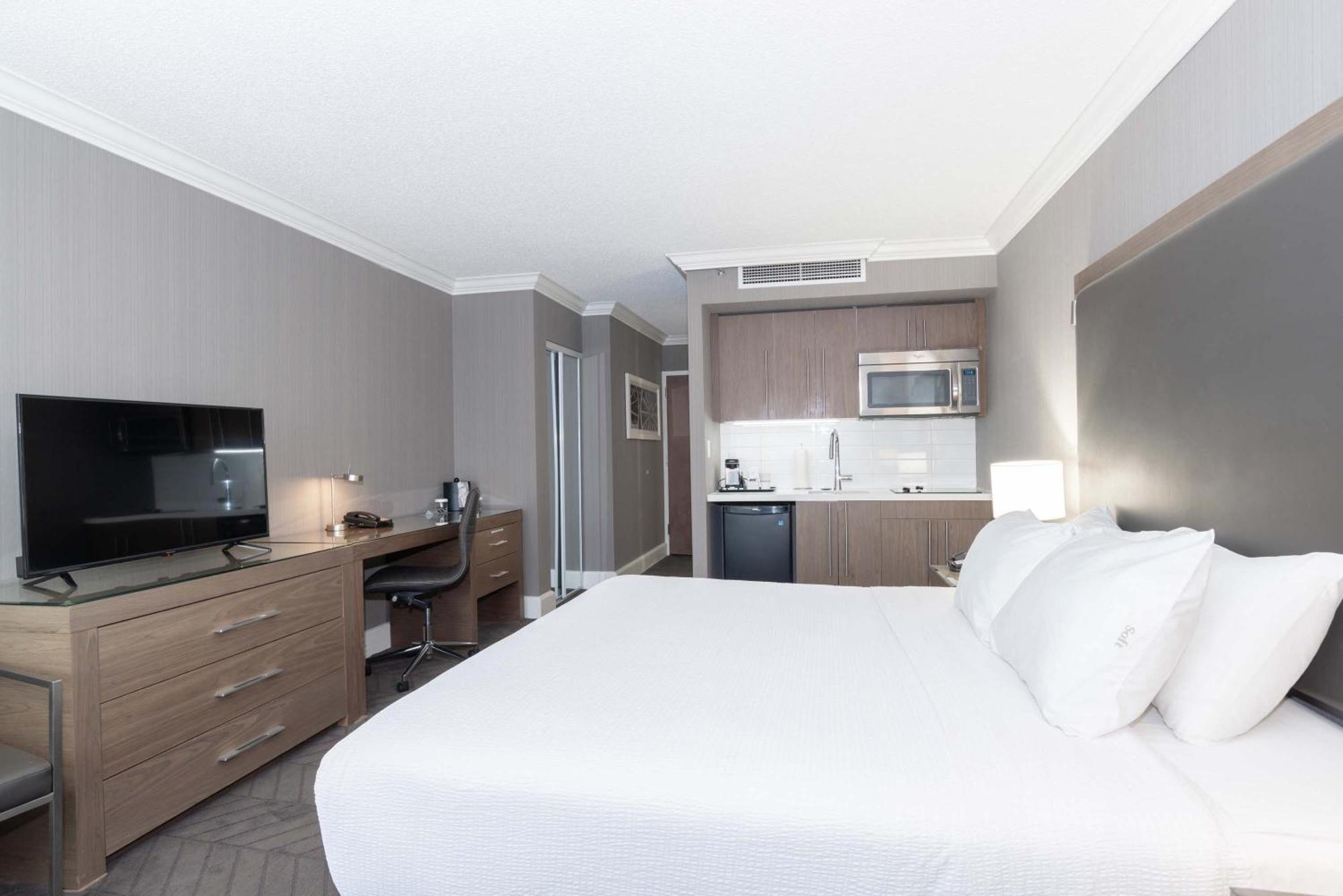 Sandman Signature Lethbridge Lodge Экстерьер фото