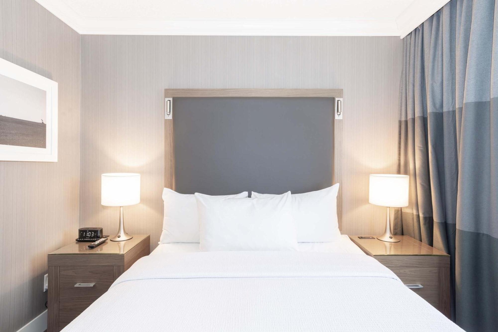 Sandman Signature Lethbridge Lodge Экстерьер фото