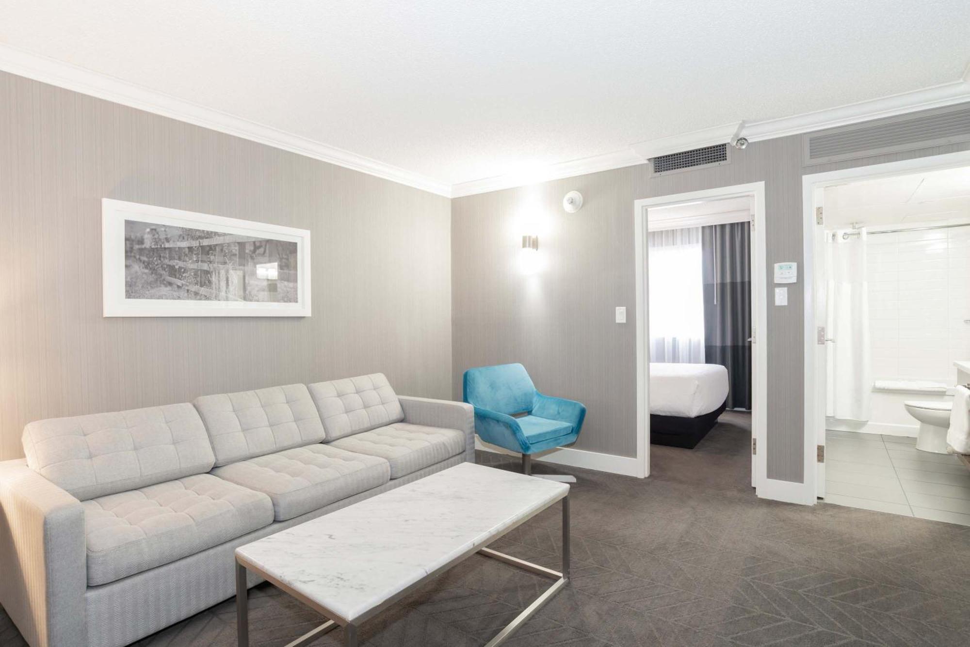 Sandman Signature Lethbridge Lodge Экстерьер фото