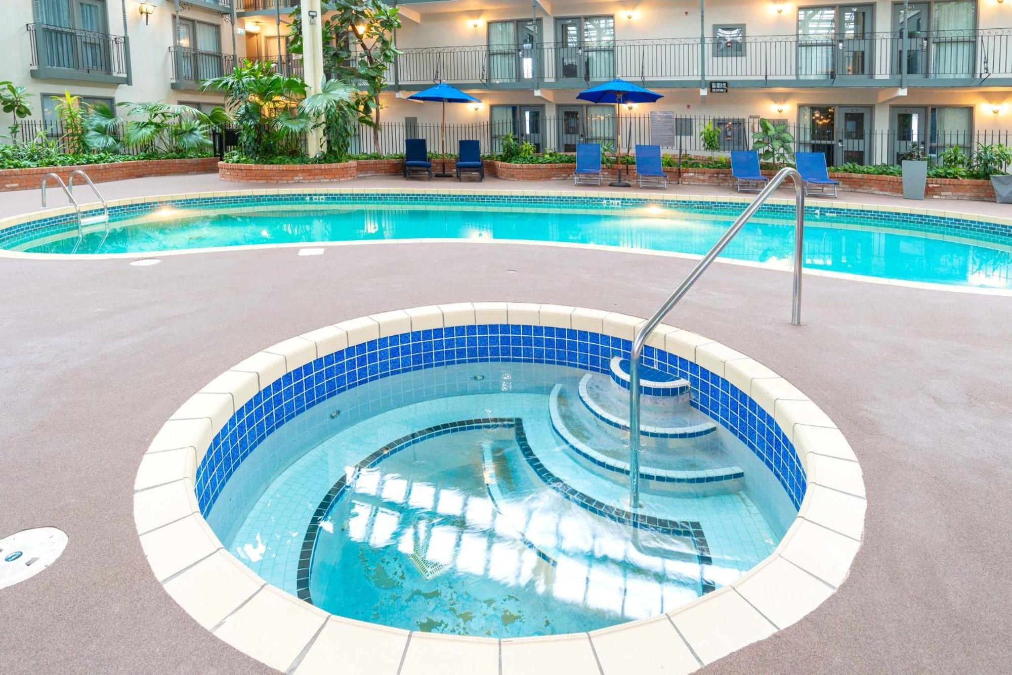 Sandman Signature Lethbridge Lodge Экстерьер фото
