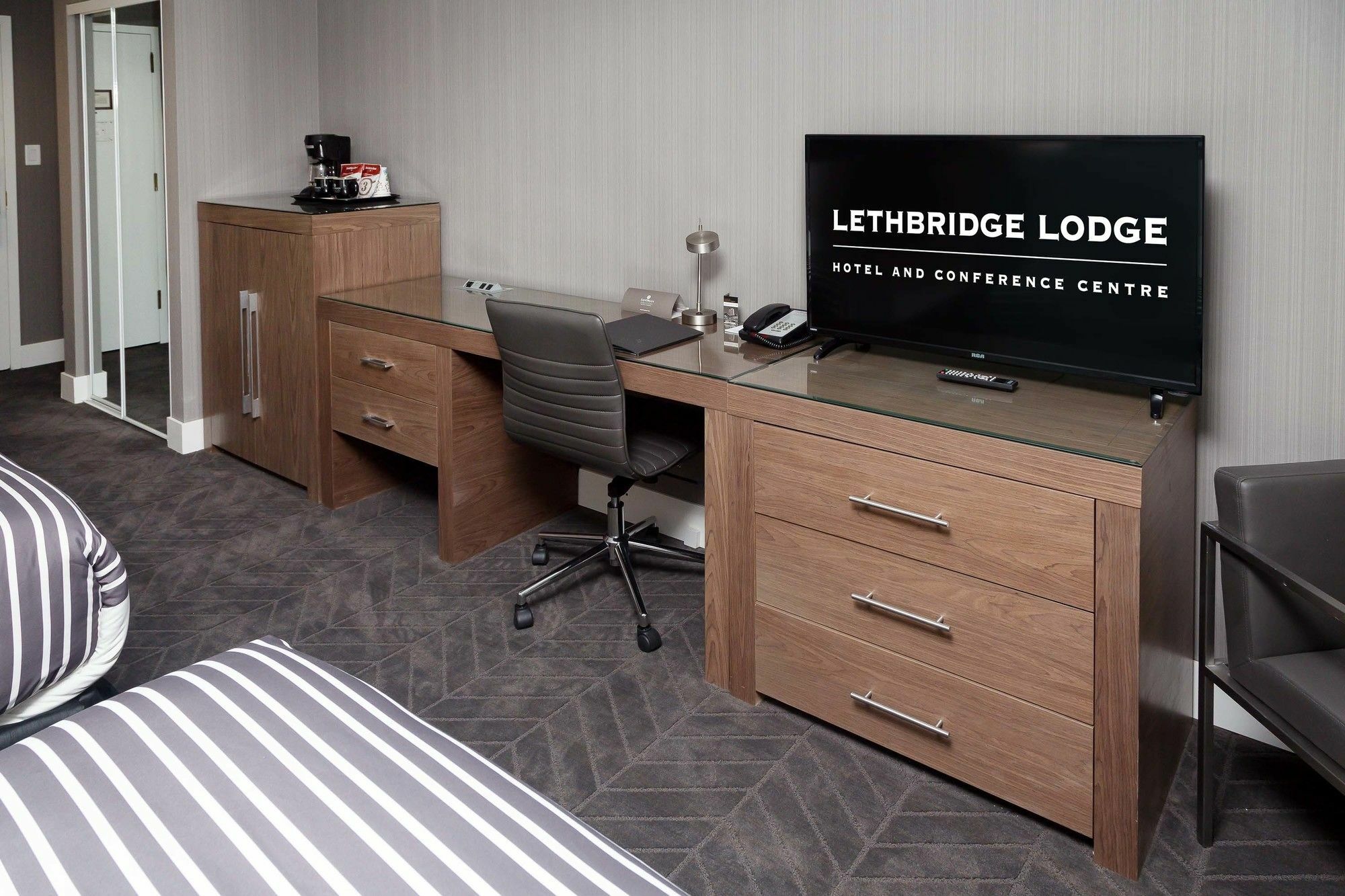 Sandman Signature Lethbridge Lodge Экстерьер фото