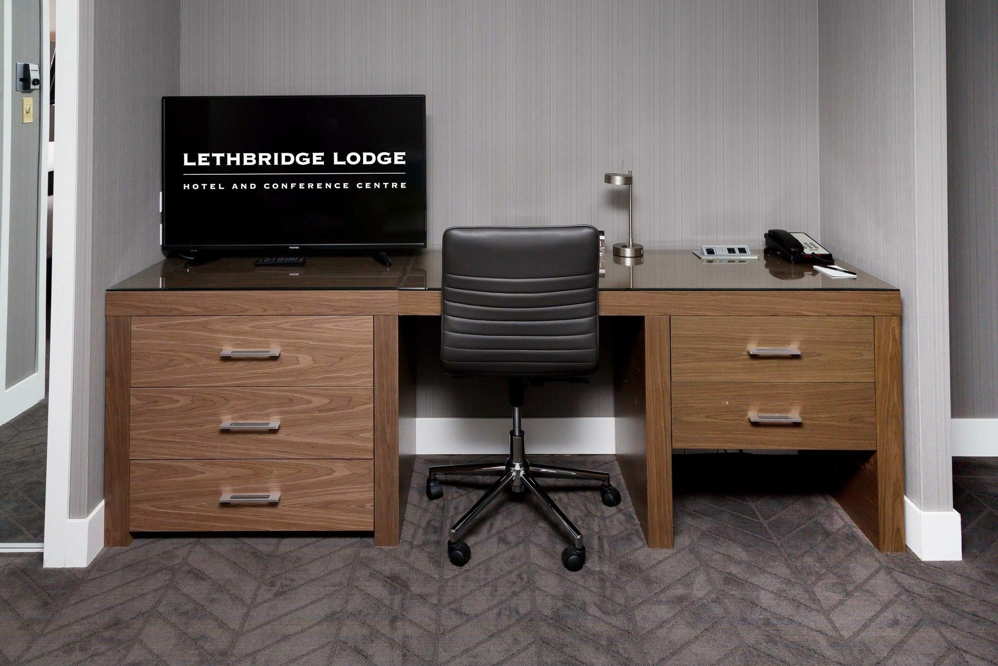Sandman Signature Lethbridge Lodge Экстерьер фото